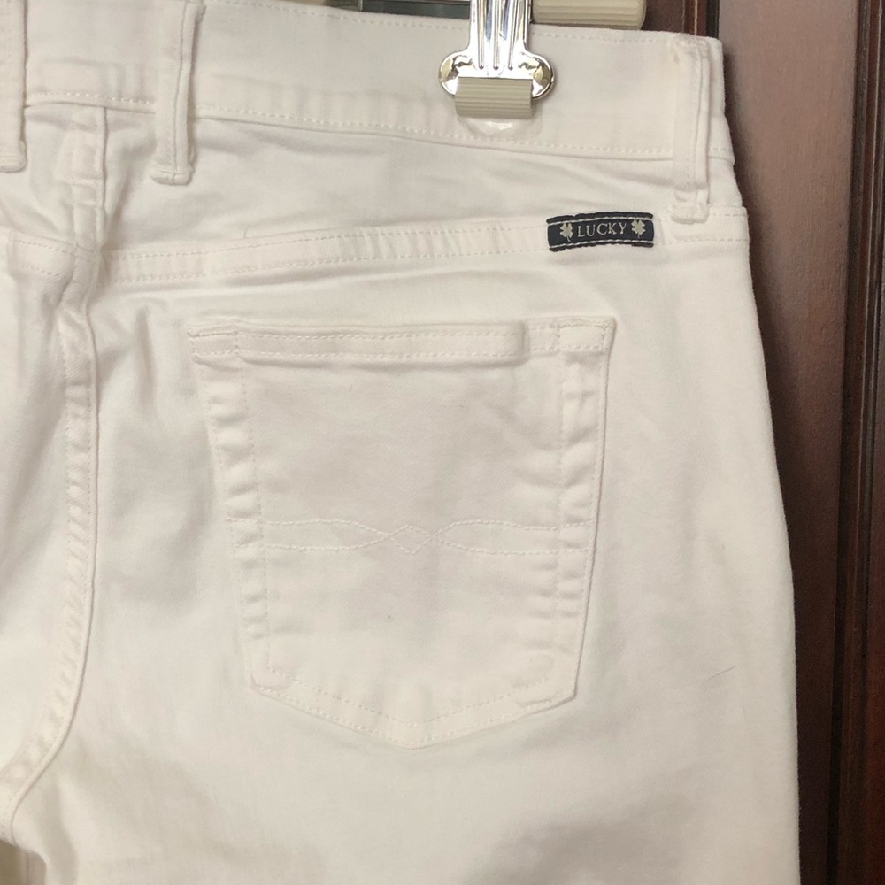 EUC Lucky Brand Cropped Jeans